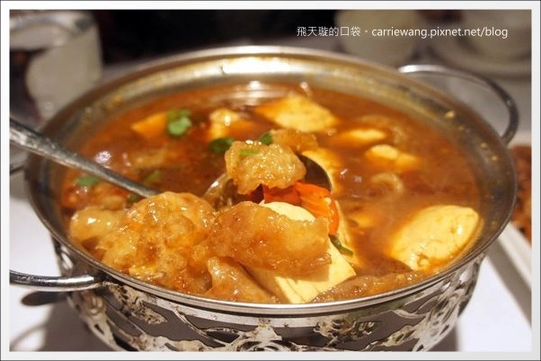 【台中合菜餐廳】鳥窩窩私房菜@台中大遠百11F。這天沒吃到薄片晾衣~ @飛天璇的口袋 【台中合菜餐廳】鳥窩窩私房菜@台中大遠百11F。這天沒吃到薄片晾衣~ @飛天璇的口袋