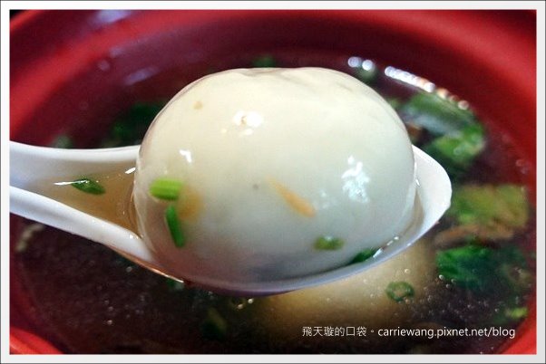 【大溪老街一日遊】必吃小吃美食推薦。林記麻粩+阿秋大湯圓+江記百年古早味花生糖+金字塔三角湯圓+黃大目豆干+陳媽媽月光餅 @飛天璇的口袋 【大溪老街一日遊】必吃小吃美食推薦。林記麻粩+阿秋大湯圓+江記百年古早味花生糖+金字塔三角湯圓+黃大目豆干+陳媽媽月光餅 @飛天璇的口袋