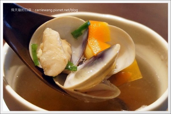 【台中美食推薦】藍屋日本料理餐廳@中友百貨14F @飛天璇的口袋 【台中美食推薦】藍屋日本料理餐廳@中友百貨14F @飛天璇的口袋