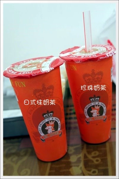 【中壢中原夜市】必吃小吃美食推薦。包甲好蔥燒包+皇后先生+御冠園鮮肉湯包+中原第一家麻辣豆腐+申園爆漿紅豆餅+高記老牌紅心粉圓+家鄉碳烤雞排 @飛天璇的口袋 【中壢中原夜市】必吃小吃美食推薦。包甲好蔥燒包+皇后先生+御冠園鮮肉湯包+中原第一家麻辣豆腐+申園爆漿紅豆餅+高記老牌紅心粉圓+家鄉碳烤雞排 @飛天璇的口袋