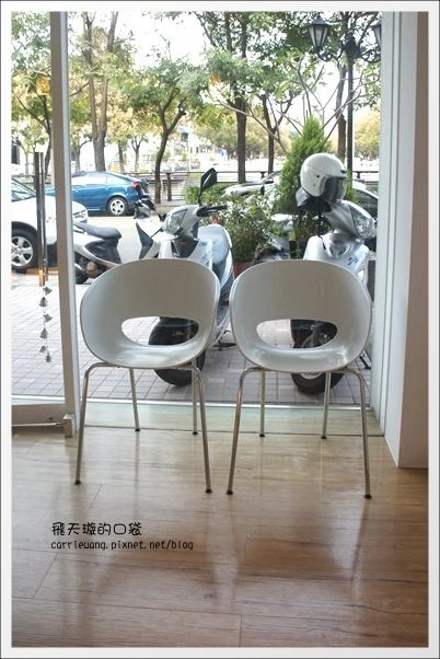 【台中蛋糕甜點】AGIO Chocolates。很有氣質的蛋糕 @飛天璇的口袋 【台中蛋糕甜點】AGIO Chocolates。很有氣質的蛋糕 @飛天璇的口袋