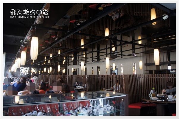 【台中火鍋吃到飽】小蒙牛頂級麻辣養生鍋。火鍋店也有三層…肉! @飛天璇的口袋 【台中火鍋吃到飽】小蒙牛頂級麻辣養生鍋。火鍋店也有三層…肉! @飛天璇的口袋