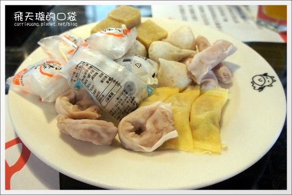 【台中火鍋吃到飽】小蒙牛頂級麻辣養生鍋。火鍋店也有三層…肉! @飛天璇的口袋 【台中火鍋吃到飽】小蒙牛頂級麻辣養生鍋。火鍋店也有三層…肉! @飛天璇的口袋