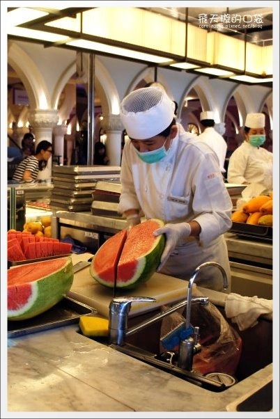 【台中百匯吃到飽】饗食天堂(午餐)。Buffet餐廳的第一選擇@台中大遠百11F @飛天璇的口袋 【台中百匯吃到飽】饗食天堂(午餐)。Buffet餐廳的第一選擇@台中大遠百11F @飛天璇的口袋