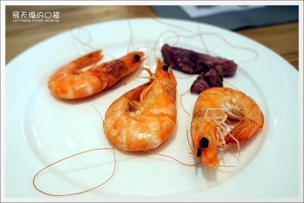 【台中百匯吃到飽】饗食天堂(午餐)。Buffet餐廳的第一選擇@台中大遠百11F @飛天璇的口袋 【台中百匯吃到飽】饗食天堂(午餐)。Buffet餐廳的第一選擇@台中大遠百11F @飛天璇的口袋