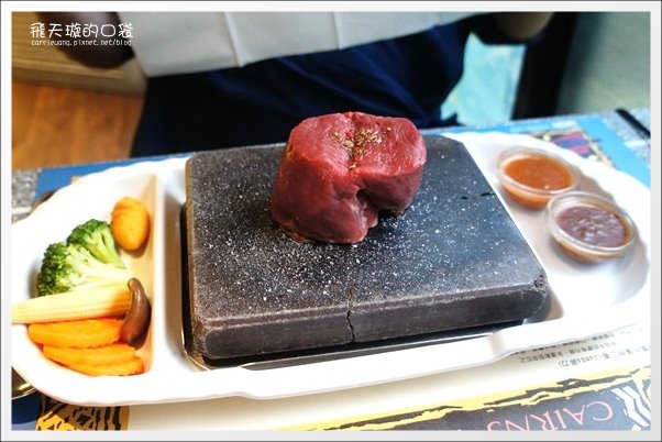 【台中美食推薦】凱恩斯岩燒餐廳@崇德店。體驗400℃的澳洲熱情 @飛天璇的口袋 【台中美食推薦】凱恩斯岩燒餐廳@崇德店。體驗400℃的澳洲熱情 @飛天璇的口袋