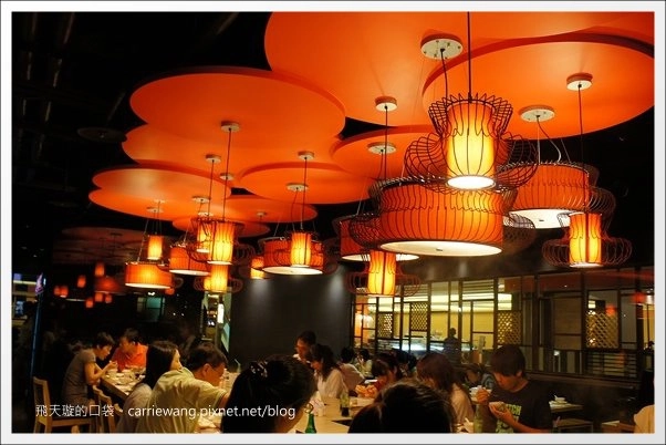 【台中火鍋吃到飽】滿堂紅頂級麻辣鴛鴦鍋@台中廣三SOGO百貨16F @飛天璇的口袋 【台中火鍋吃到飽】滿堂紅頂級麻辣鴛鴦鍋@台中廣三SOGO百貨16F @飛天璇的口袋