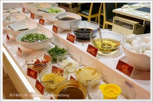 【台中火鍋吃到飽】滿堂紅頂級麻辣鴛鴦鍋@台中廣三SOGO百貨16F @飛天璇的口袋 【台中火鍋吃到飽】滿堂紅頂級麻辣鴛鴦鍋@台中廣三SOGO百貨16F @飛天璇的口袋