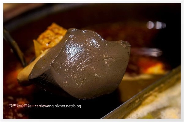 【台中火鍋吃到飽】滿堂紅頂級麻辣鴛鴦鍋@台中廣三SOGO百貨16F @飛天璇的口袋 【台中火鍋吃到飽】滿堂紅頂級麻辣鴛鴦鍋@台中廣三SOGO百貨16F @飛天璇的口袋