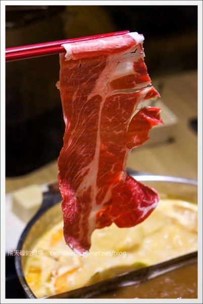 【台中火鍋吃到飽】滿堂紅頂級麻辣鴛鴦鍋@台中廣三SOGO百貨16F @飛天璇的口袋 【台中火鍋吃到飽】滿堂紅頂級麻辣鴛鴦鍋@台中廣三SOGO百貨16F @飛天璇的口袋