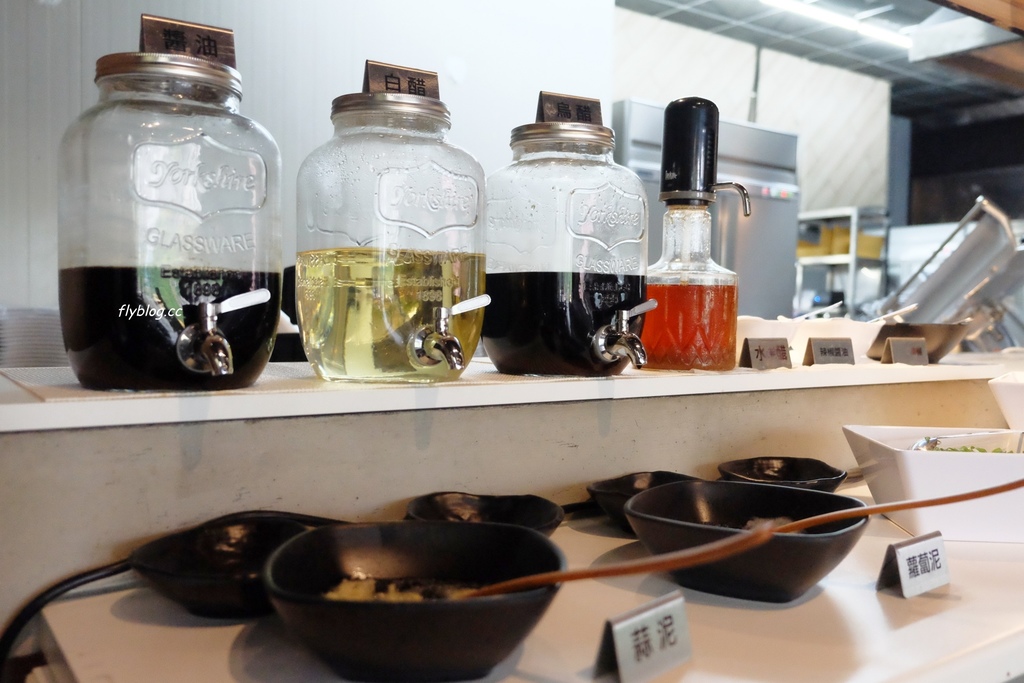 上官木桶鍋@台中朝富店┃台中西屯:北部以南第一間分店新開幕,甜蜜痛風鍋、大胃王套餐鍋霸氣上桌 @飛天璇的口袋 上官木桶鍋@台中朝富店┃台中西屯:北部以南第一間分店新開幕,甜蜜痛風鍋、大胃王套餐鍋霸氣上桌 @飛天璇的口袋