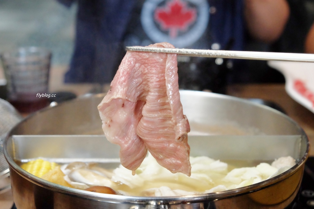 上官木桶鍋@台中朝富店┃台中西屯:北部以南第一間分店新開幕,甜蜜痛風鍋、大胃王套餐鍋霸氣上桌 @飛天璇的口袋 上官木桶鍋@台中朝富店┃台中西屯:北部以南第一間分店新開幕,甜蜜痛風鍋、大胃王套餐鍋霸氣上桌 @飛天璇的口袋