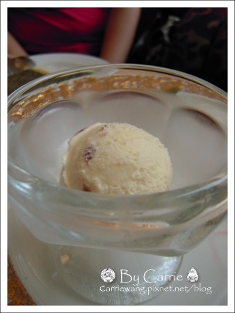 【台中下午茶】Häagen-Dazs@台中旗艦店 @飛天璇的口袋 【台中下午茶】Häagen-Dazs@台中旗艦店 @飛天璇的口袋