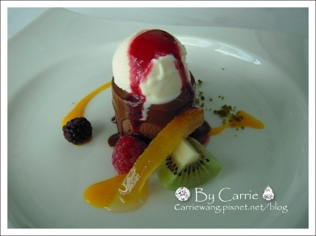 【台中法式餐廳】法月當代法式料理 La Fête @飛天璇的口袋 【台中法式餐廳】法月當代法式料理 La Fête @飛天璇的口袋