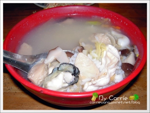 台中南區|月月見來蛋包飯.忠孝夜市評價兩極,生意很好的蛋包飯 @飛天璇的口袋 台中南區|月月見來蛋包飯.忠孝夜市評價兩極,生意很好的蛋包飯 @飛天璇的口袋