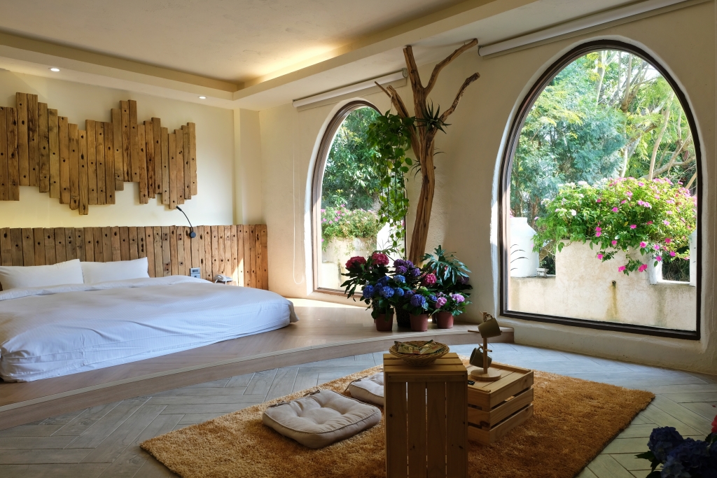 苗栗卓蘭｜花露休閒農場．4~6月繡球花季，全台唯一繡球花小火車，夢幻繡球花冰淇淋 @飛天璇的口袋