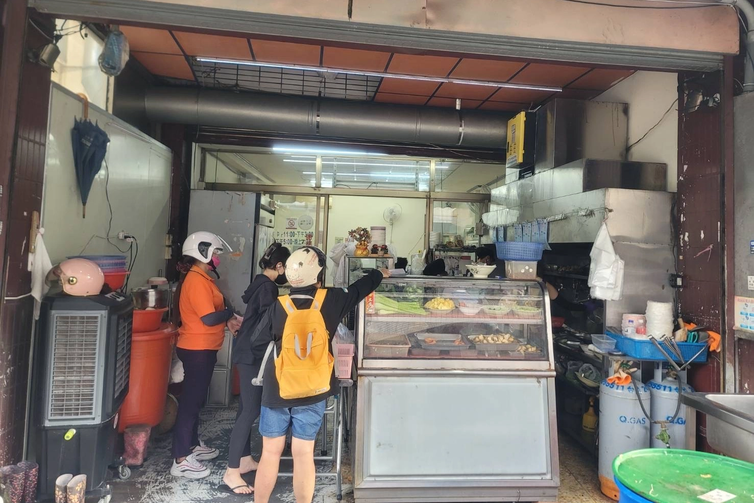 台中東區|樂業路越南小吃.裴記員工出來開的店,餐點更棒環境更好 @飛天璇的口袋 台中東區|樂業路越南小吃.裴記員工出來開的店,餐點更棒環境更好 @飛天璇的口袋
