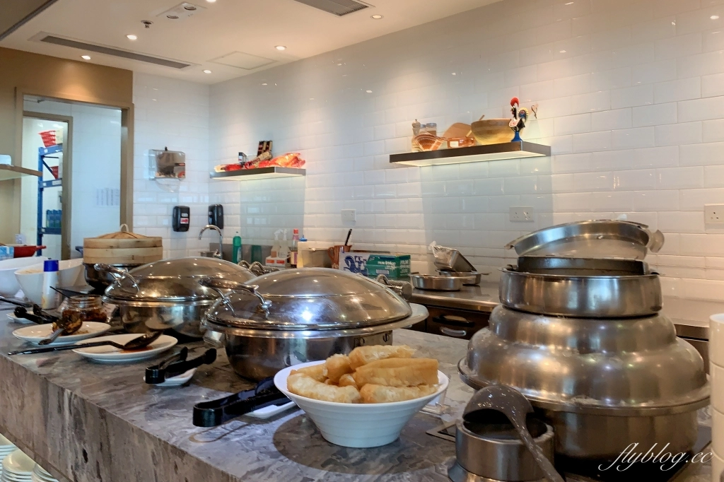 澳門路氹｜環亞機場貴賓室 Plaza Premium Lounge．澳門機場貴賓室，使用方式及餐點分享 @飛天璇的口袋