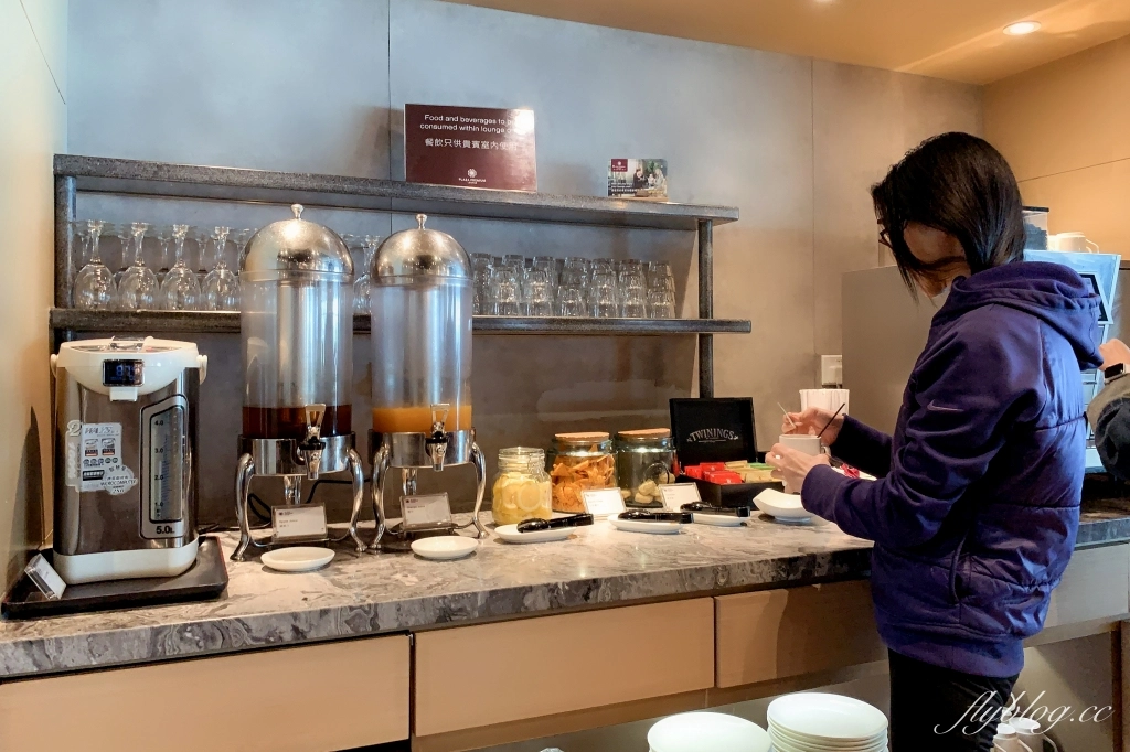 澳門路氹｜環亞機場貴賓室 Plaza Premium Lounge．澳門機場貴賓室，使用方式及餐點分享 @飛天璇的口袋