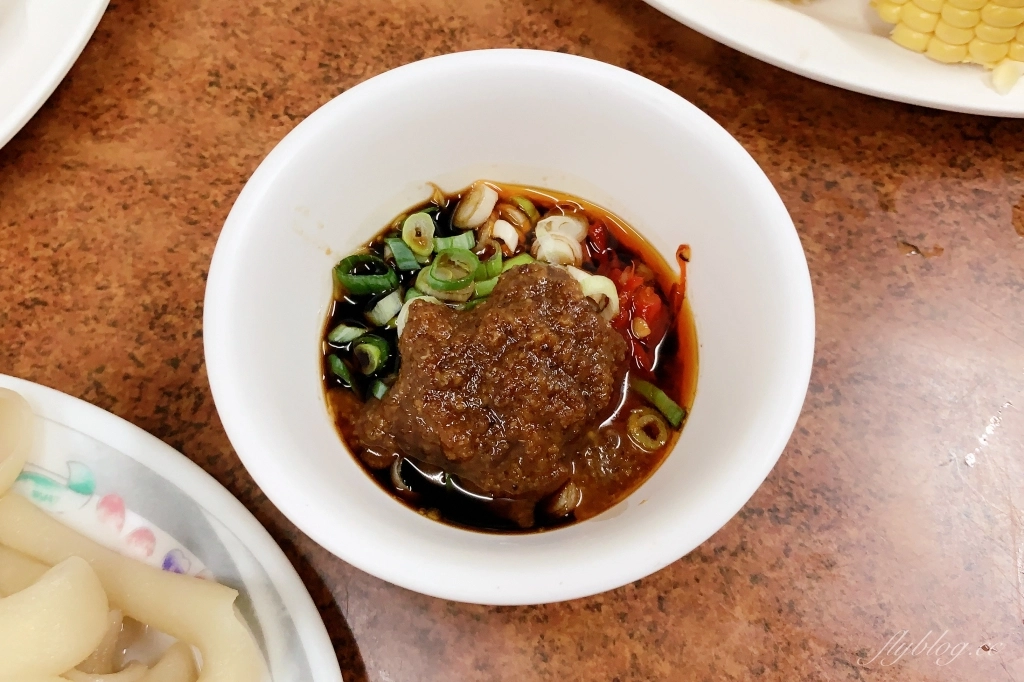 台中中區|台灣陳沙茶火鍋.電子街的隱藏版美食.很像在香港吃大排檔的感覺 @飛天璇的口袋 台中中區|台灣陳沙茶火鍋.電子街的隱藏版美食.很像在香港吃大排檔的感覺 @飛天璇的口袋