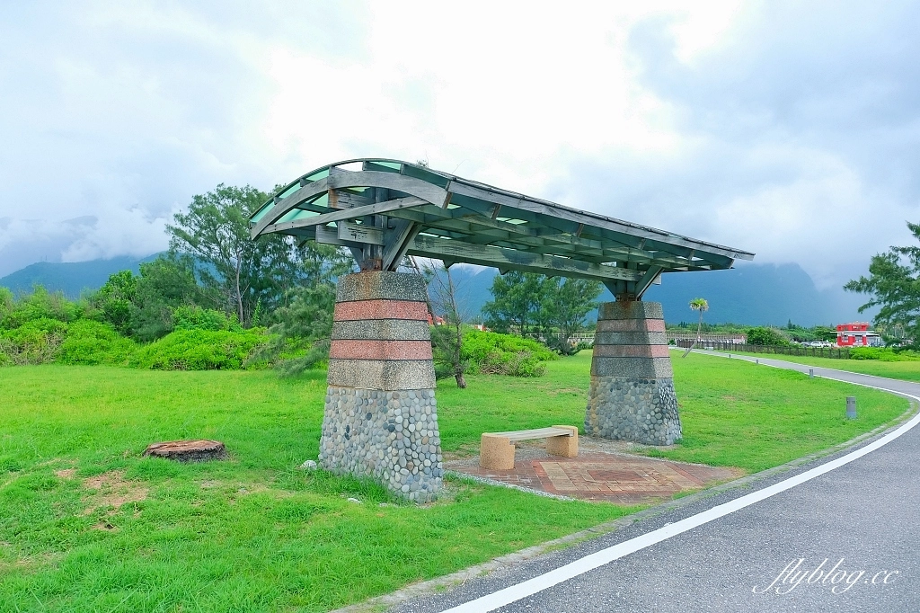 花蓮秀林｜七星潭．花蓮看海在這裡，東部美麗的無敵海景與鵝卵石海岸 @飛天璇的口袋