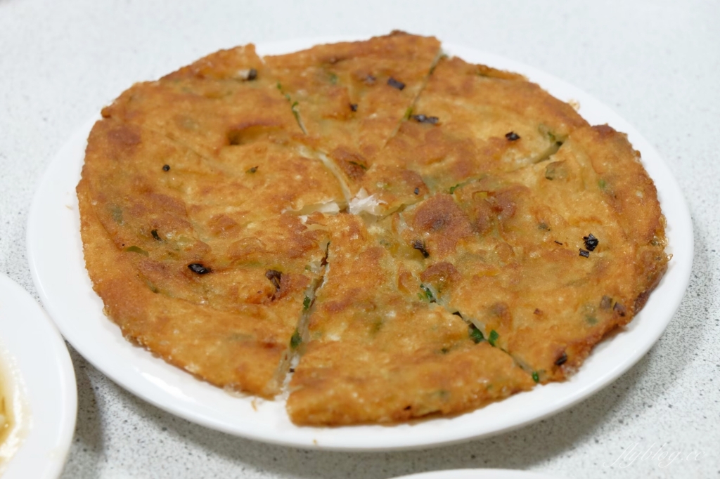 台中大雅|復興餐廳.清泉崗60年的眷村美食,排隊也要吃到的好味道 @飛天璇的口袋 台中大雅|復興餐廳.清泉崗60年的眷村美食,排隊也要吃到的好味道 @飛天璇的口袋