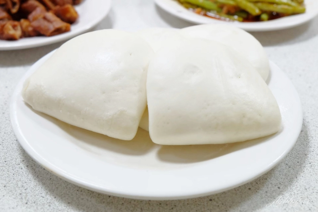 台中大雅|復興餐廳.清泉崗60年的眷村美食,排隊也要吃到的好味道 @飛天璇的口袋 台中大雅|復興餐廳.清泉崗60年的眷村美食,排隊也要吃到的好味道 @飛天璇的口袋