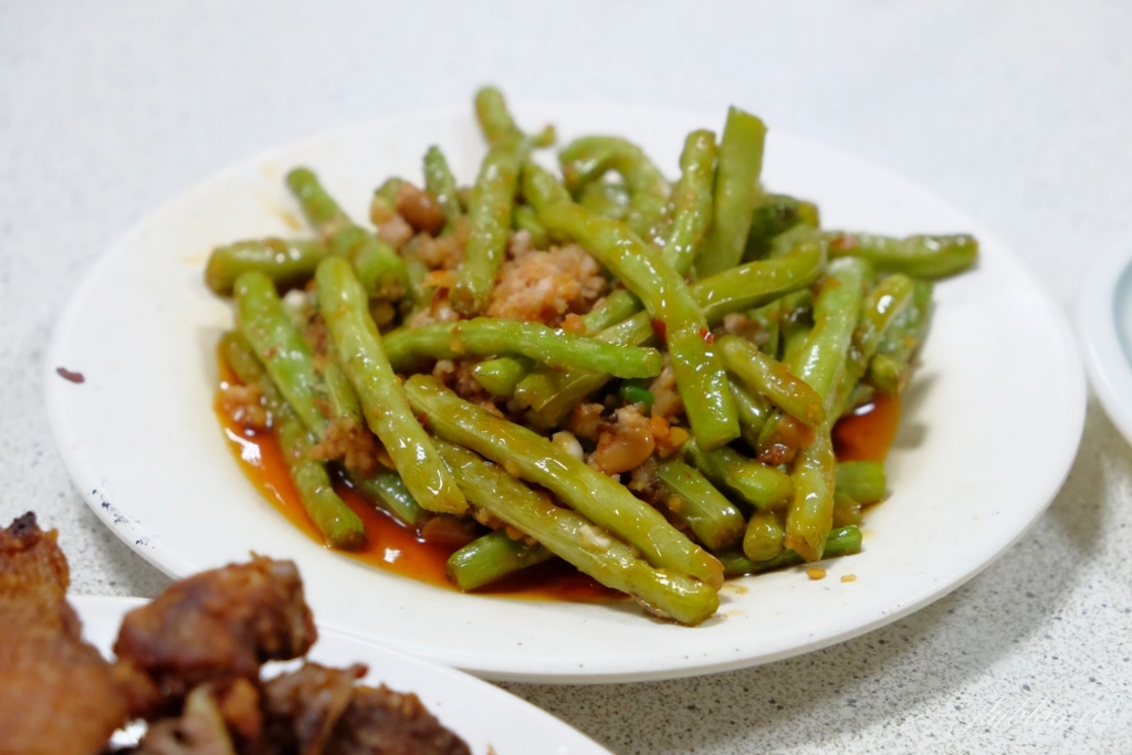 台中大雅|復興餐廳.清泉崗60年的眷村美食,排隊也要吃到的好味道 @飛天璇的口袋 台中大雅|復興餐廳.清泉崗60年的眷村美食,排隊也要吃到的好味道 @飛天璇的口袋