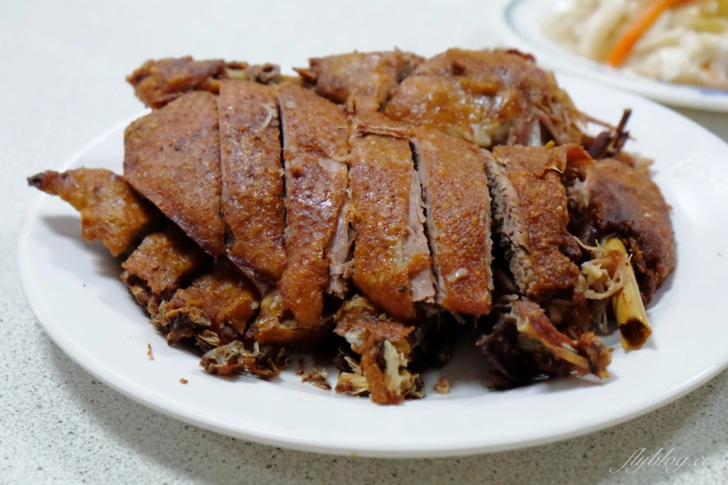 台中大雅|復興餐廳.清泉崗60年的眷村美食,排隊也要吃到的好味道 @飛天璇的口袋 台中大雅|復興餐廳.清泉崗60年的眷村美食,排隊也要吃到的好味道 @飛天璇的口袋