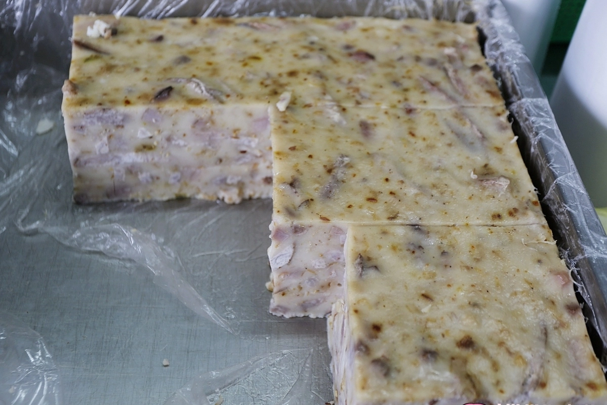 廣興做粿｜宜蘭在地30幾年的老店，平價的銅板美食，草仔粿又Q又香 @飛天璇的口袋