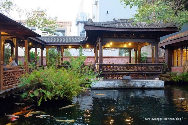 耕心園書香茶館：古色古香的江南建築，還有魚池和涼亭美景 @飛天璇的口袋