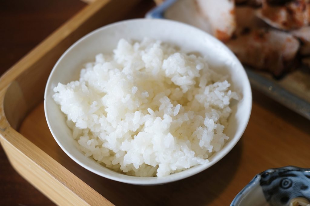 宜蘭礁溪｜里海咖啡，使用現流海鮮和在地食材，礁溪最美的庭園咖啡館 @飛天璇的口袋