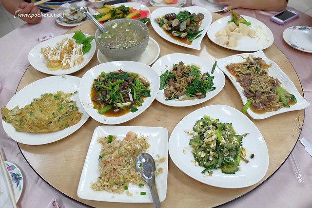 添喜海鮮餐廳｜礁溪平價海還鮮餐廳，生猛海鮮現點現煮，二人前來也可以輕鬆用餐 @飛天璇的口袋