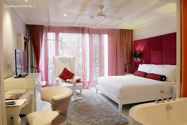 泰國曼谷｜Hua Chang Heritage Hotel 曼谷華昌文化遺產飯店，充滿少女風情的粉色房間，緊鄰BTS Ratchathewi、MBK、Siam Discovery，逛街購物方便 @飛天璇的口袋