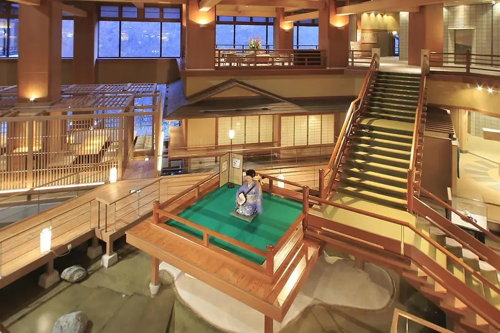 日本福島｜大川莊溫泉飯店 Ookawaso．99%還原鬼滅之刃場景，會津蘆之牧溫泉享受青山綠水環抱 @飛天璇的口袋