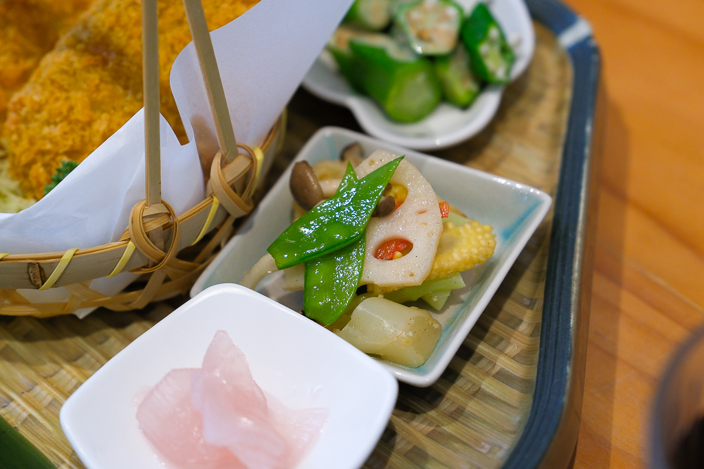 台中西區｜小野食堂．精明商圈日式定食餐廳，根本一秒到日本的感覺 @飛天璇的口袋