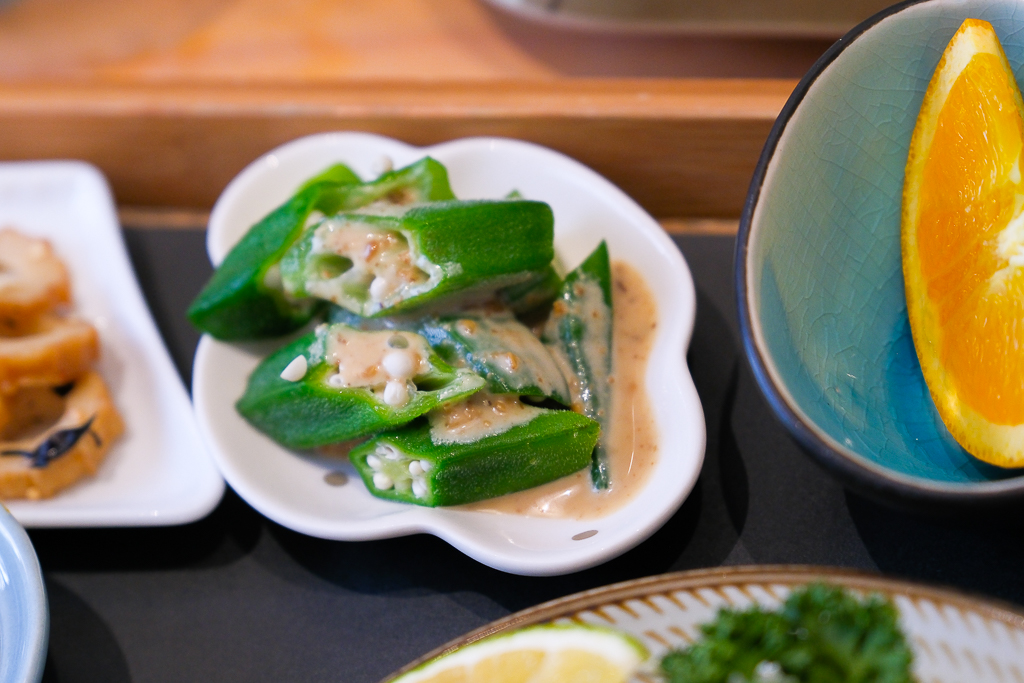 台中西區｜小野食堂．精明商圈日式定食餐廳，根本一秒到日本的感覺 @飛天璇的口袋