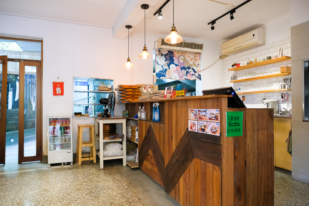 台中西區｜小野食堂．精明商圈日式定食餐廳，根本一秒到日本的感覺 @飛天璇的口袋