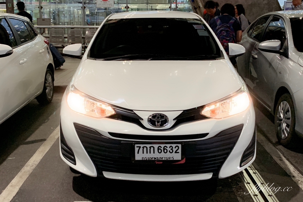 泰國租車分享|曼谷素萬那普機場租車.泰國自駕一天500元起!機場租車流程、泰國租車費用、泰國交通規則 @飛天璇的口袋 泰國租車分享|曼谷素萬那普機場租車.泰國自駕一天500元起!機場租車流程、泰國租車費用、泰國交通規則 @飛天璇的口袋