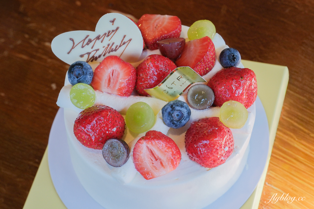 台中西區｜蜜柑法式甜點麵包．老宅改建法式麵包甜點店，模範街鄰近草悟道商圈 @飛天璇的口袋