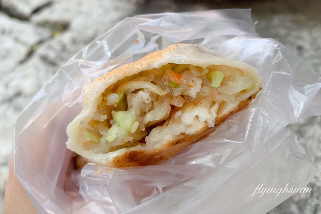 一品香水煎包｜大甲超人氣瓠仔水煎包，假日大排長龍的鎮瀾宮必吃美食 @飛天璇的口袋