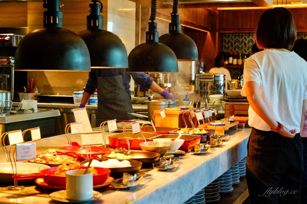 台中西屯｜萬楓酒店．萬豪酒店旗下另一品牌，鄰近逢甲商圈和中科商圈，距離台中高鐵車程10分鐘 @飛天璇的口袋