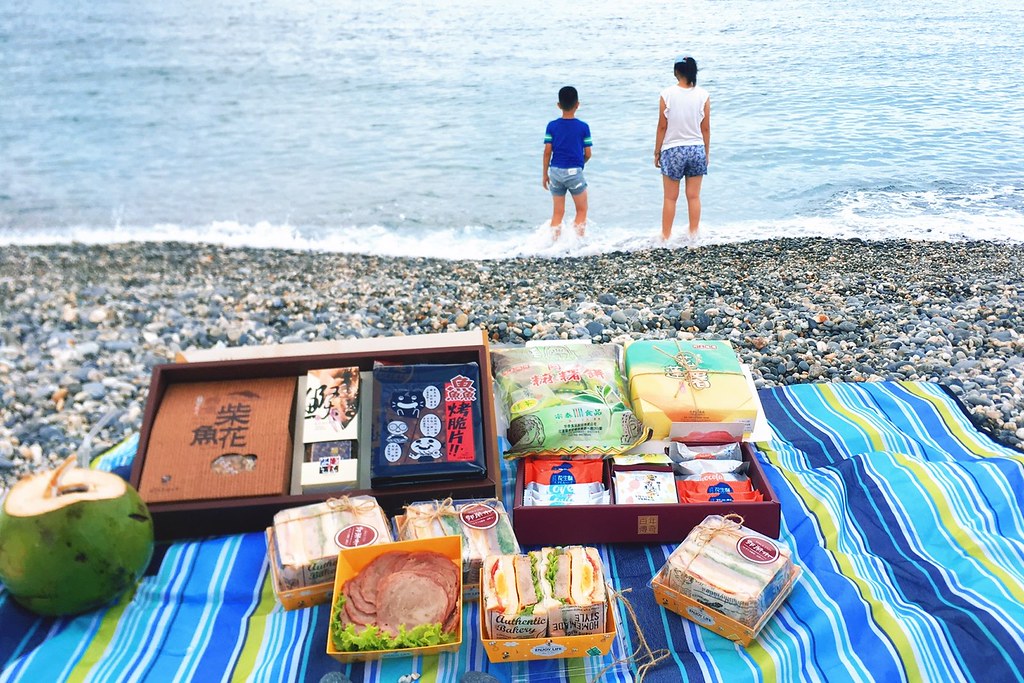 花蓮美食｜花蓮必買伴手禮｜在地人帶路，花蓮7間必買伴手禮，一路買好買滿 @飛天璇的口袋