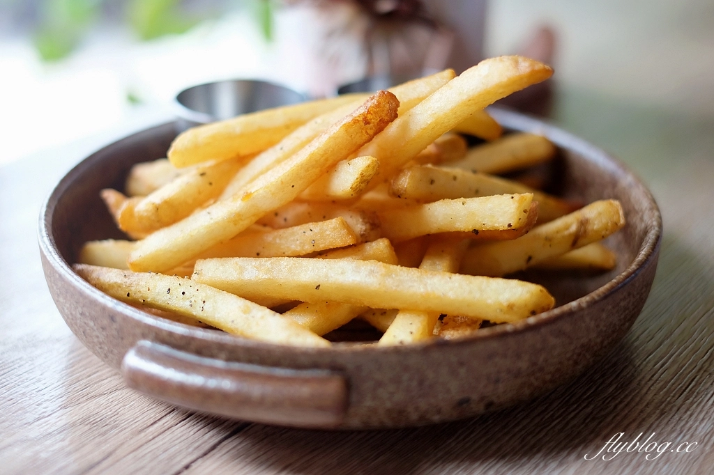 台中西區｜GO HOME食研室．台中森林系早午餐店，義大利麵也很好吃 @飛天璇的口袋