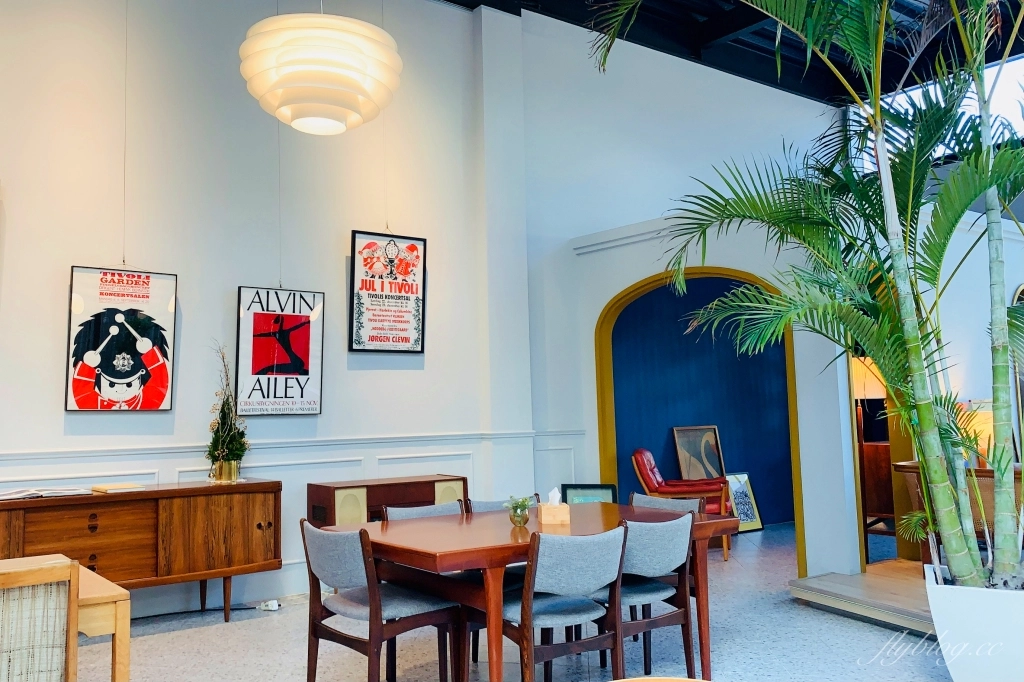 台中南屯|RUM Cafe,公益路北歐風玻璃屋咖啡館,早午餐、咖啡下午茶、與北歐生活風格 @飛天璇的口袋 台中南屯|RUM Cafe,公益路北歐風玻璃屋咖啡館,早午餐、咖啡下午茶、與北歐生活風格 @飛天璇的口袋