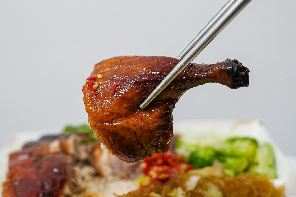 台中西區｜廣豐燒臘便當．一天只營業4個小時，太原路人氣燒臘便當 @飛天璇的口袋