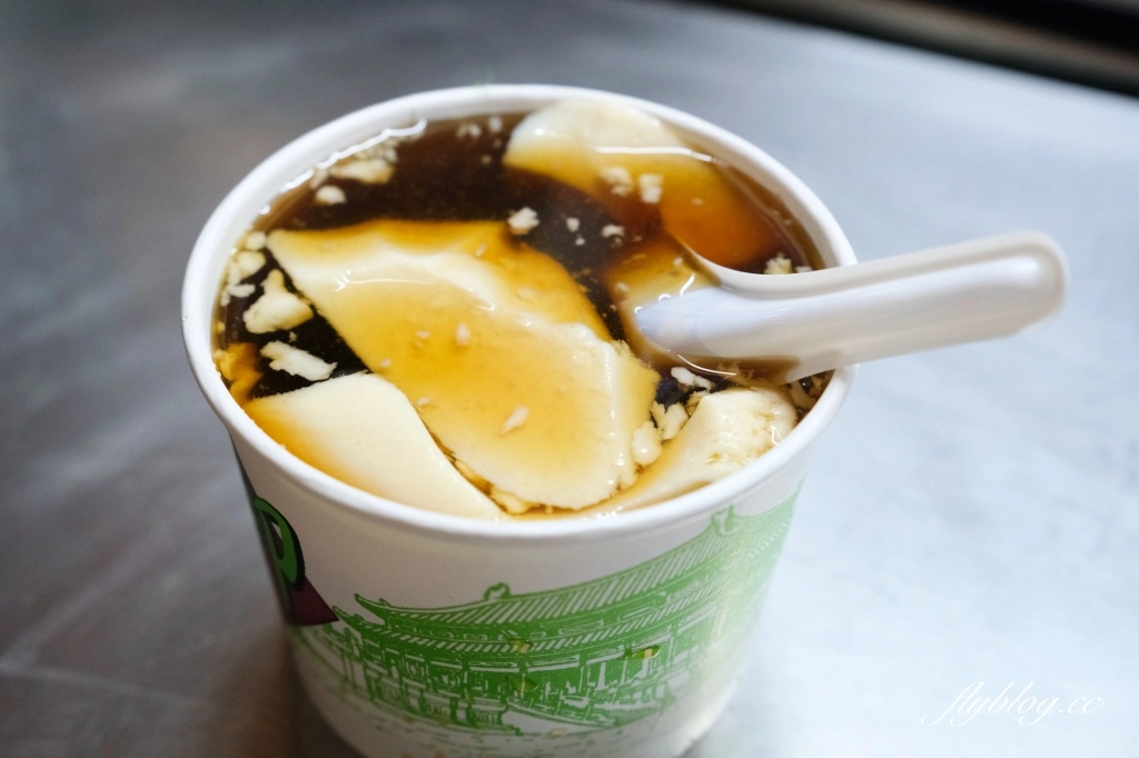 台中西屯｜水湳冷熱豆花．大鵬路30年豆花老攤，每天只營業3.5小時 @飛天璇的口袋