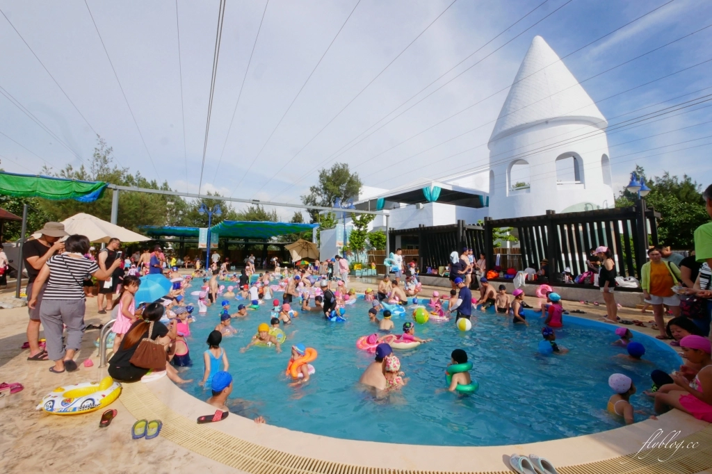 台中大安｜大安海水濱海樂園．每年夏天6~8月開園，2024台中海洋觀光季活動內容 @飛天璇的口袋
