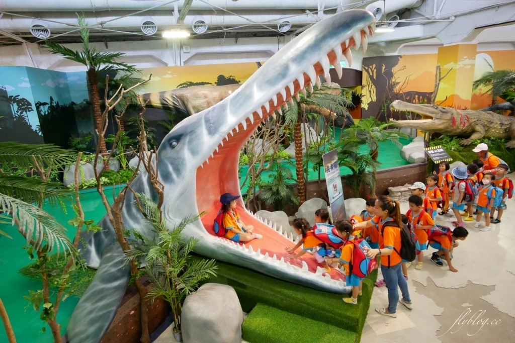 侏羅紀X恐龍水世界：台中這個夏天就瘋恐龍，五大必玩設施千萬別錯過！ @飛天璇的口袋
