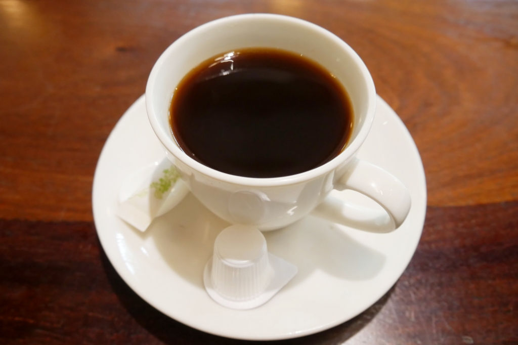 【台中沙鹿】人間食解，沙鹿庭園水池生態景觀餐廳，復古味十足的人間食解 @飛天璇的口袋